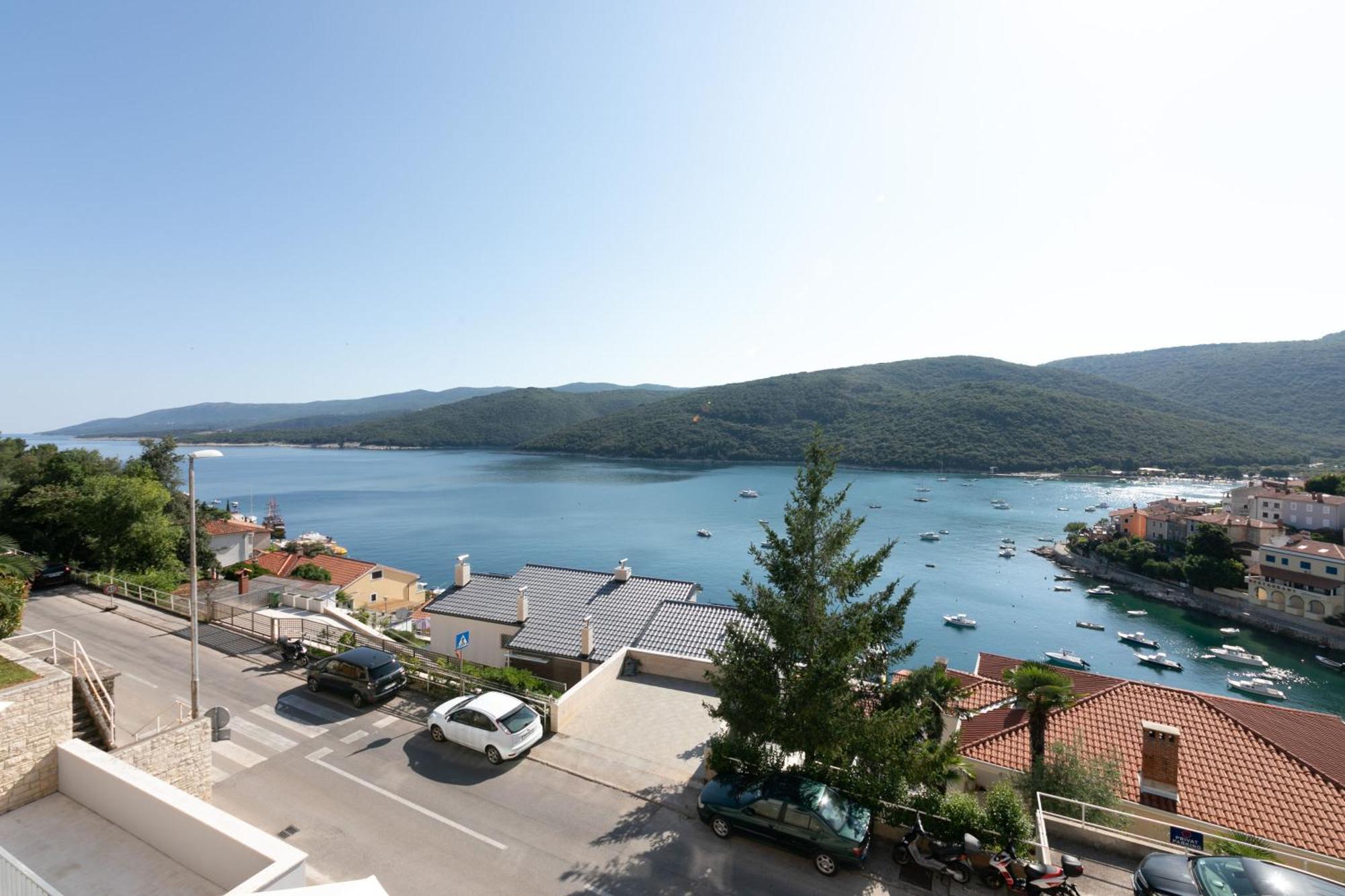 Kanat With Beautiful Sea View Apartmán *