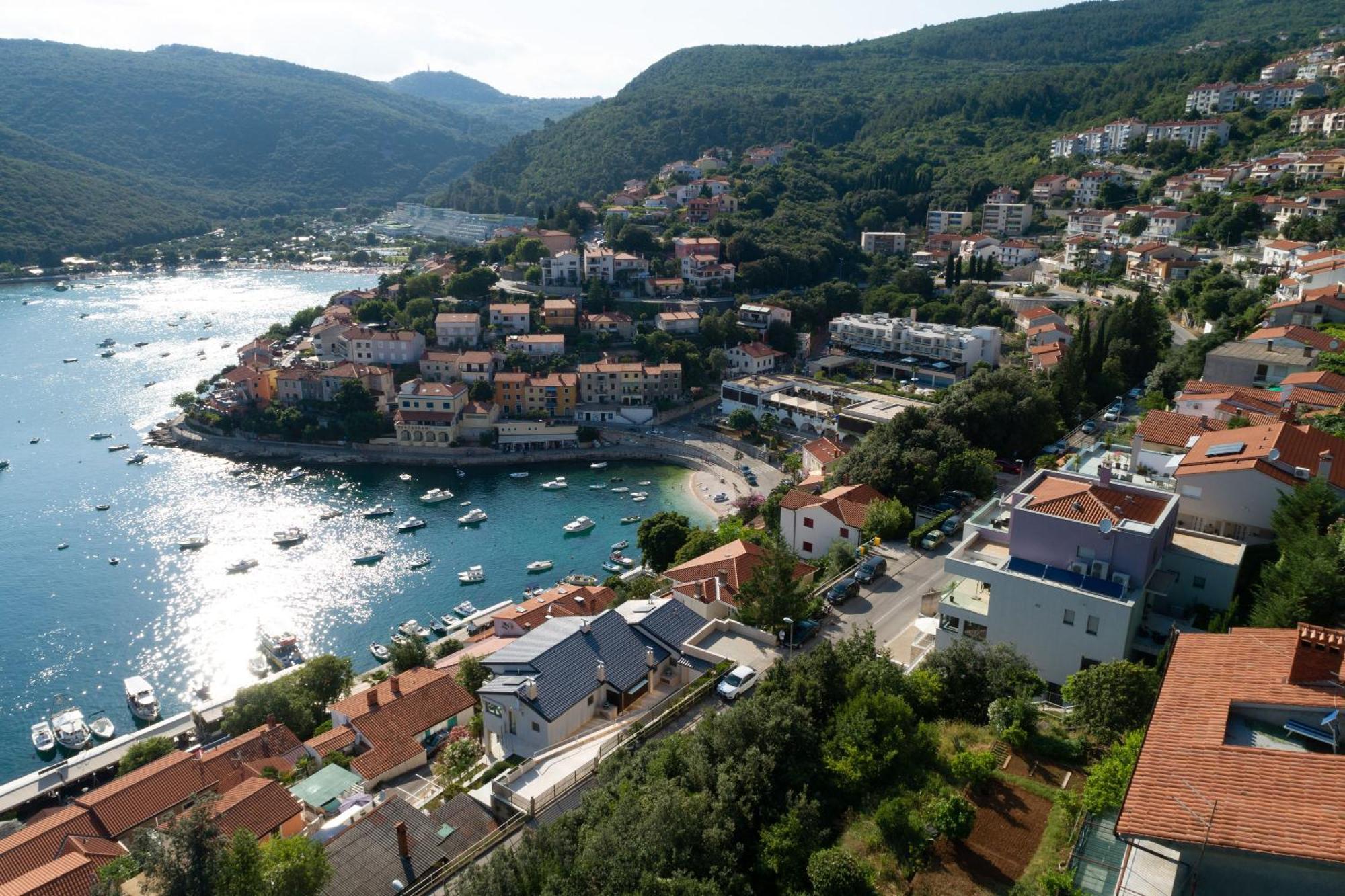 Kanat With Beautiful Sea View Apartmán Rabac
